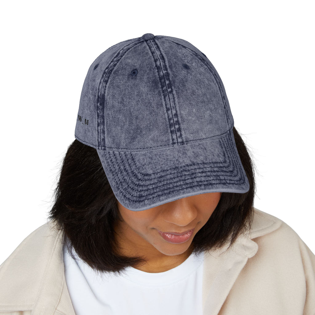 Vintage Embroidered Cap – Washed Red Baseball Hat